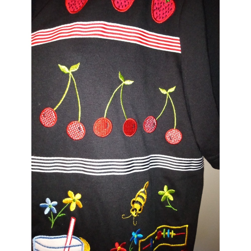 Onque Casuals Picnic Theme Embroidered Button Front shirt black Medium - Picture 3 of 10
